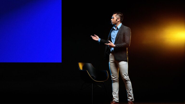 Why Your Top Performers Thrive on the “Unscripted”